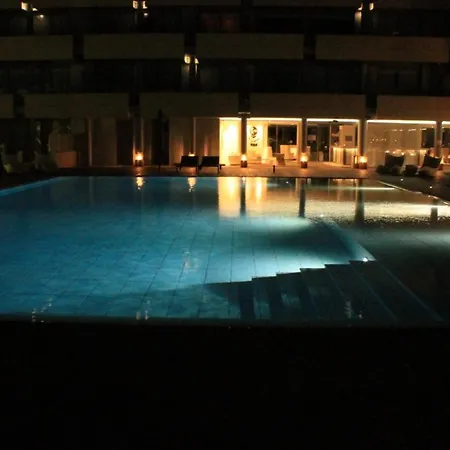 아파트 Address Luxury Living
