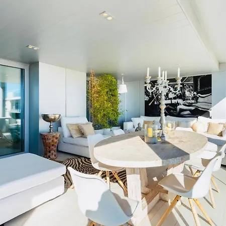 아파트 Address Luxury Living 이비자타운